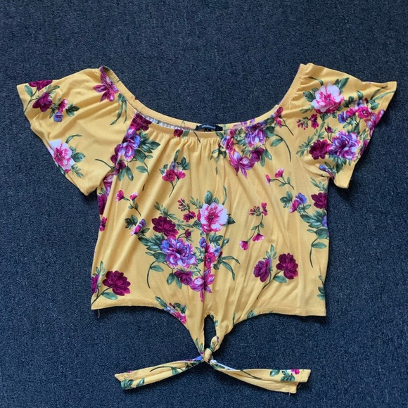 Ambiance off the shoulder floral top L - Picture 1 of 3